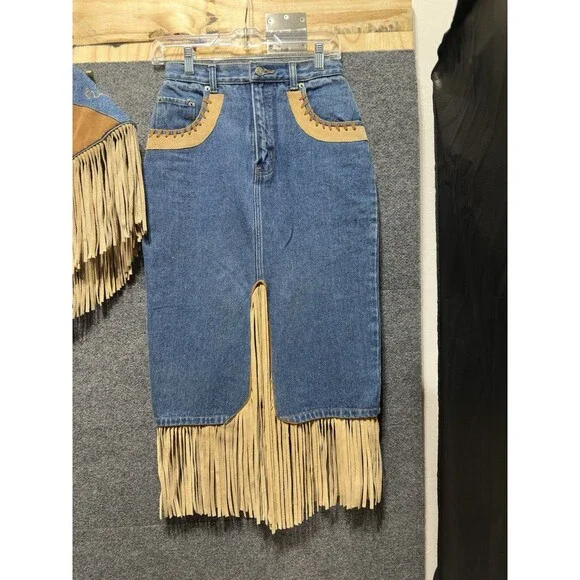 Vintage SapMan Western 80’s Denim Fringe Skirt Midi W/ Poncho Size 5/6 - Picture 2 of 13